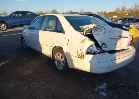 2001 Toyota Avalon Xls z USA, uszkodzony, nr VIN 4T1BF28B61U181068